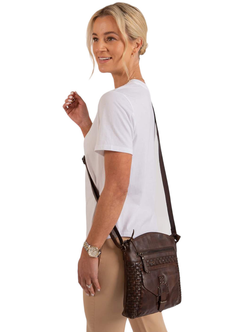 Woven Leather Shoulder Bag - Brown