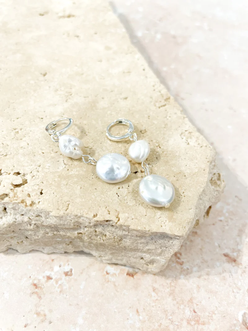 Aura Pearl Earrings - Silver