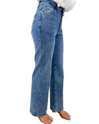 'Sarah' Straight Leg Jeans - Mid Blue