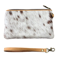 ‘Toronto' Leather Cowhide Clutch - Tan