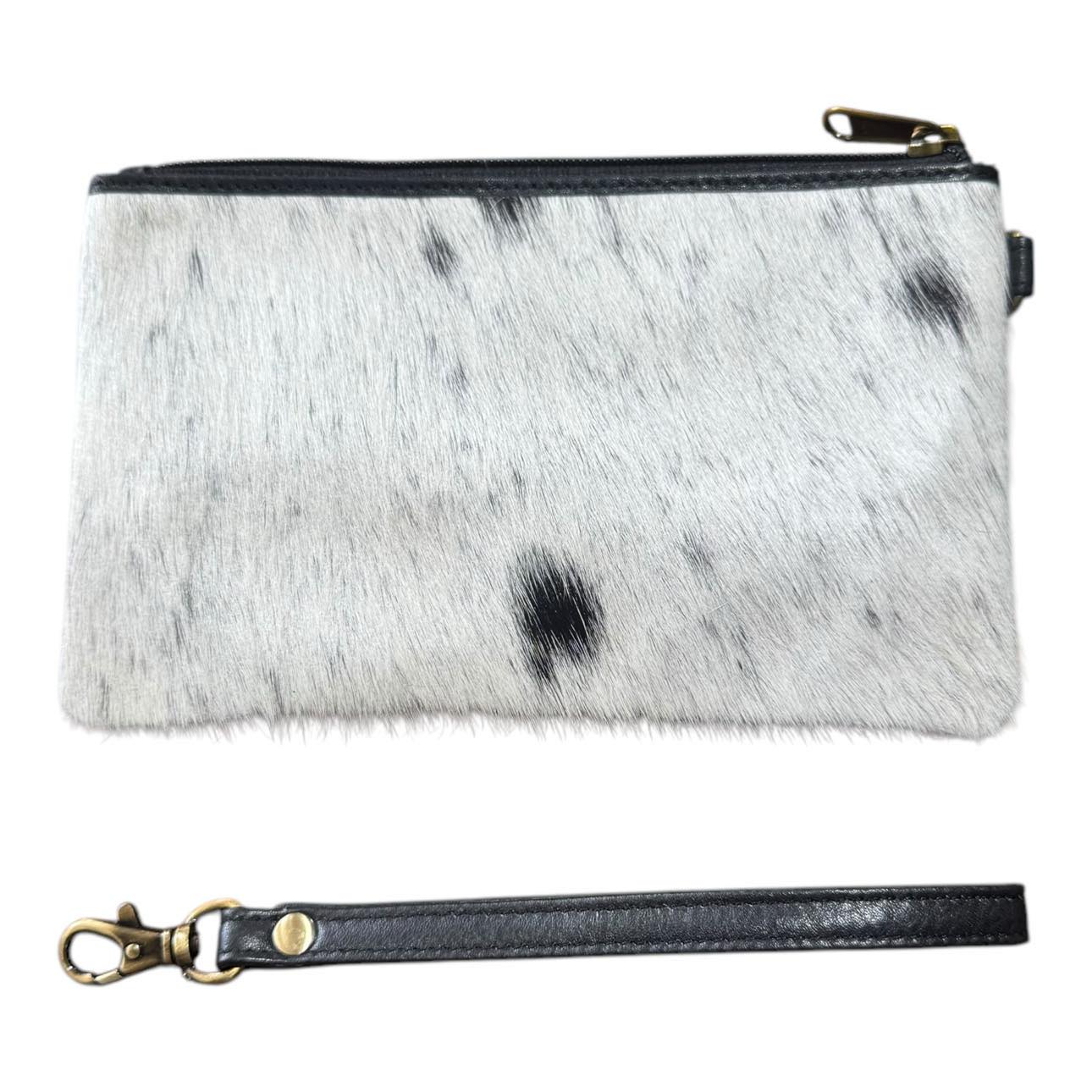 ‘Toronto' Leather Cowhide Clutch - Black