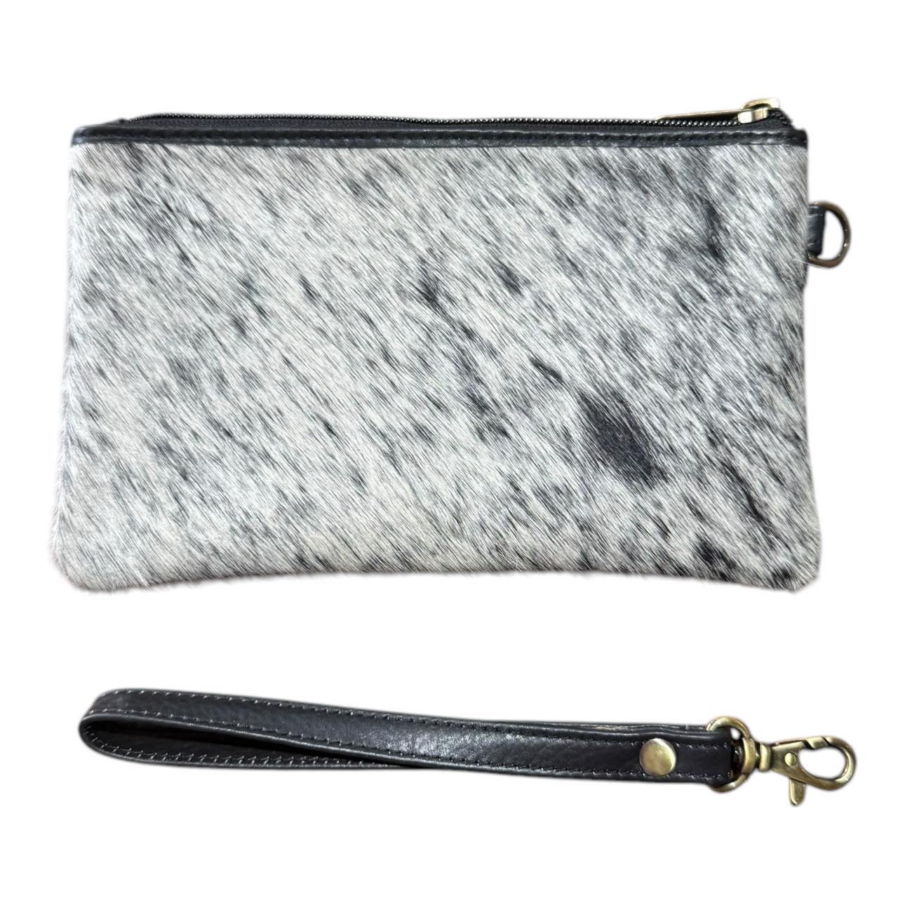 ‘Toronto' Leather Cowhide Clutch - Black