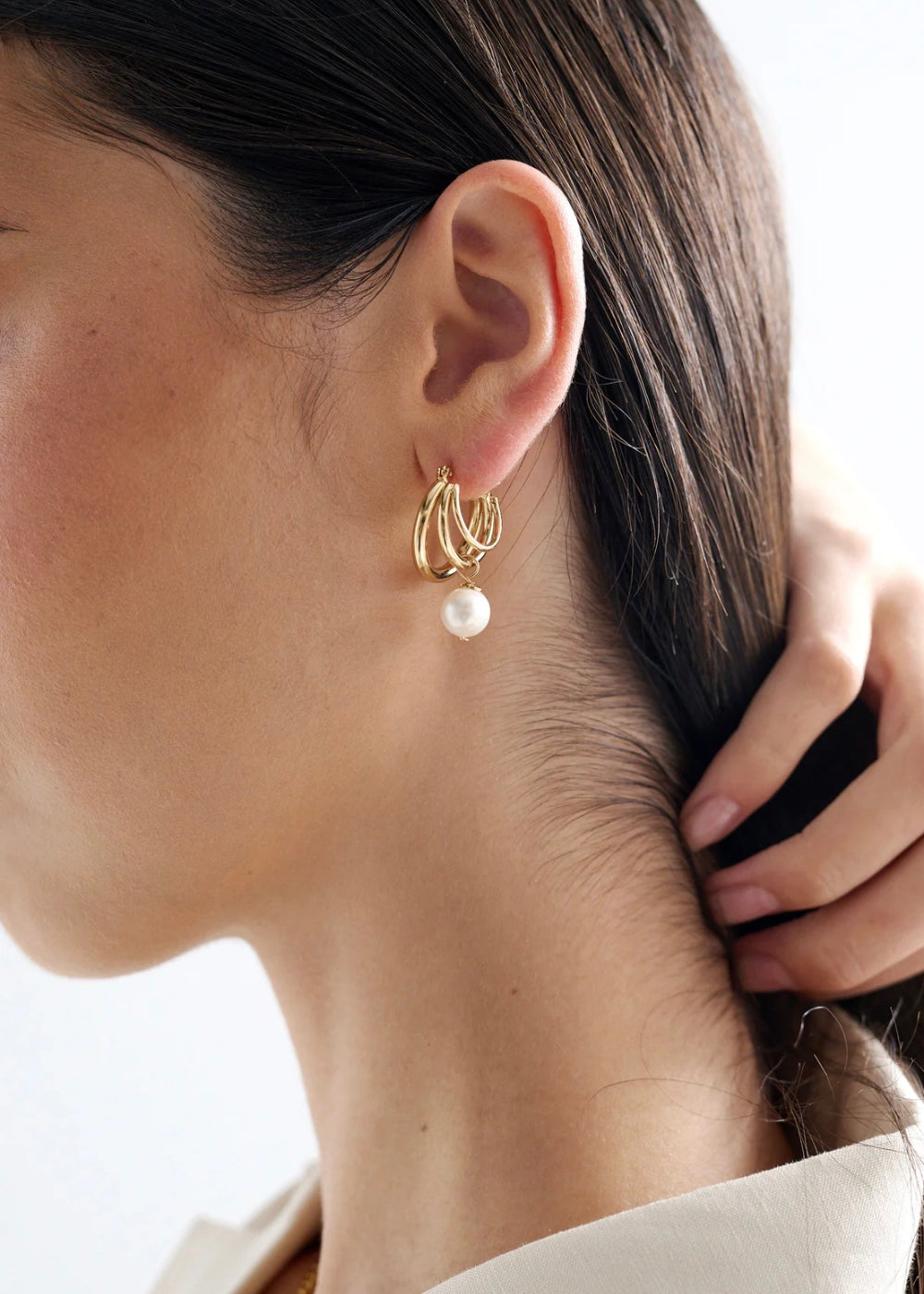 Leona Pearl Earrings - Gold