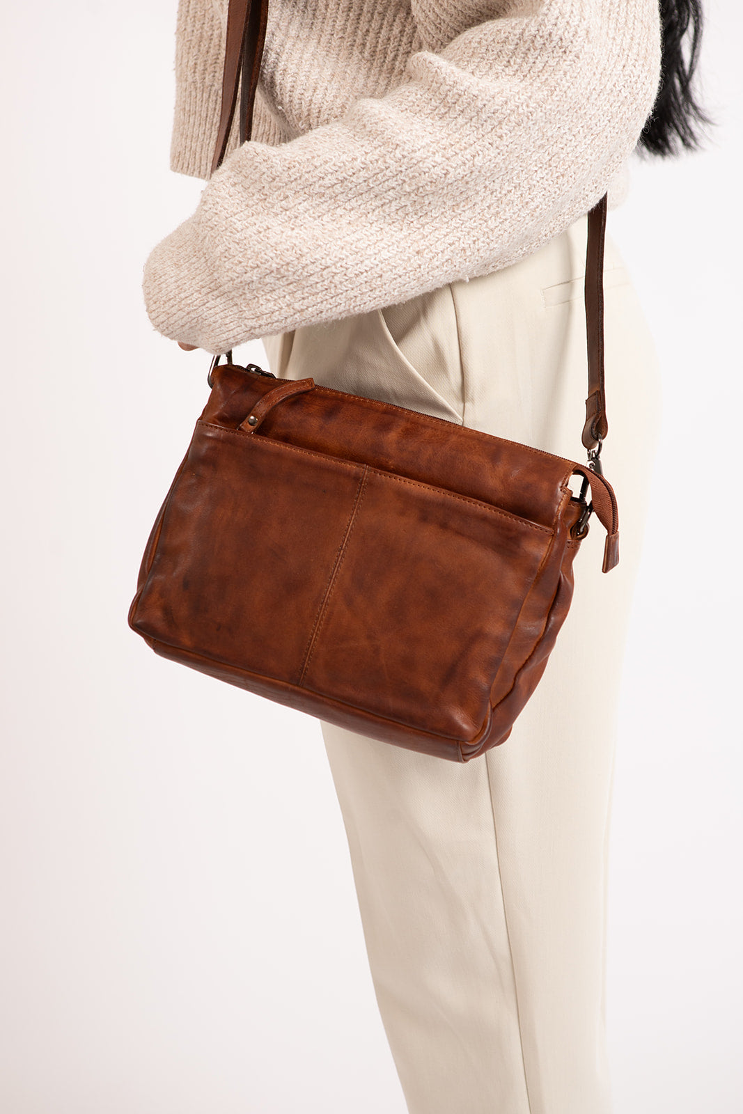 Leather Crossbody Bag - Cognac