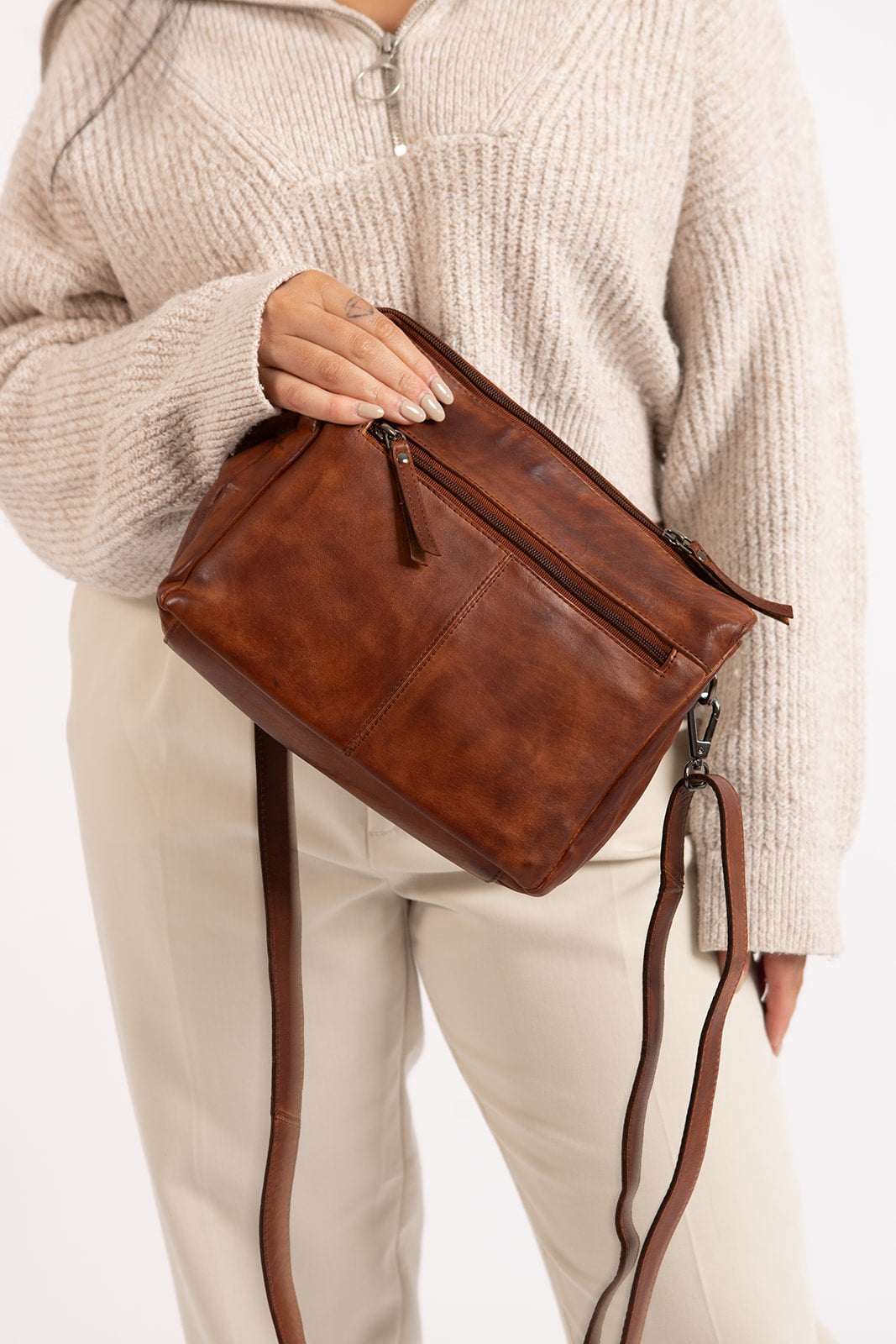 Leather Crossbody Bag - Cognac