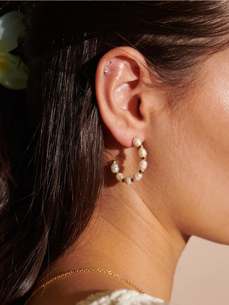 Pearl Beaded Hoop Earrings - Gold