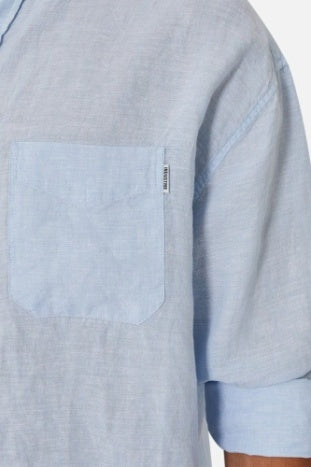 The Laverty Linen Longsleeve Shirt - Chambray